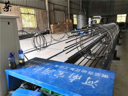 高密鋼筋籠滾焊機怎么調節河南寶潤